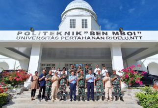 KUNJUNGAN KERJA KARORENKERHUMAS UNHAN RI