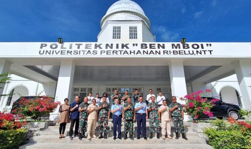 KUNJUNGAN KERJA KARORENKERHUMAS UNHAN RI