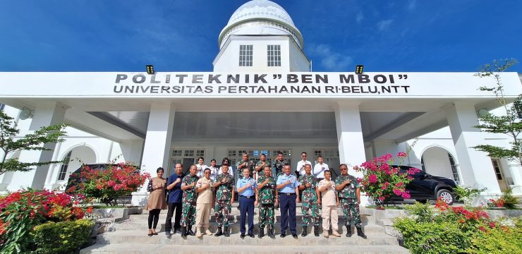 KUNJUNGAN KERJA KARORENKERHUMAS UNHAN RI
