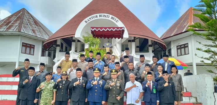 DEKAN FAKULTAS VOKASI LOGISTIK MILITER UNHAN RI PIMPIN UPACARA HARI BELA NEGARA KE-77 DI KABUPATEN BELU